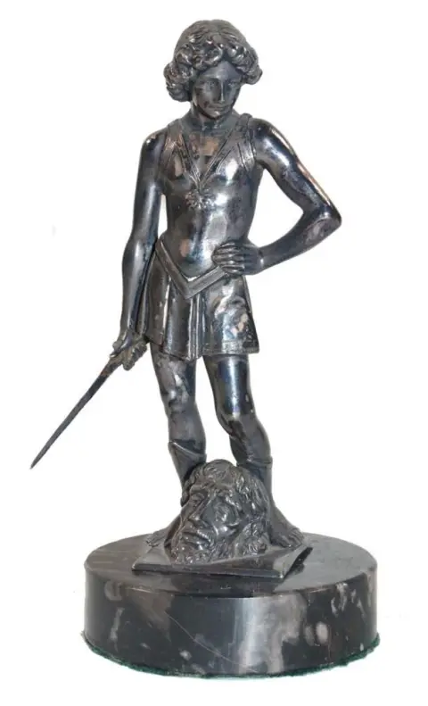 David tegen Goliath. WMF jugendstilfiguur omstreeks 1900