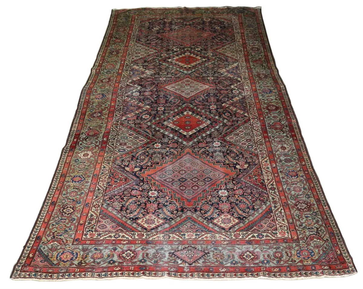 Aliabad. – Orientteppich wohl Aliabad
