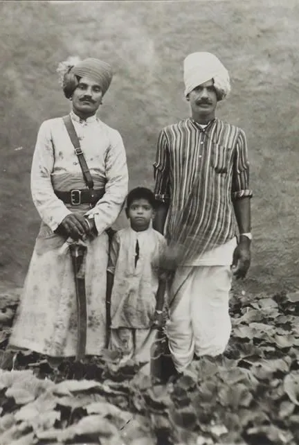 Dayal, Lala Deen – (1844 Sardhama - Bombaj 1905) a další