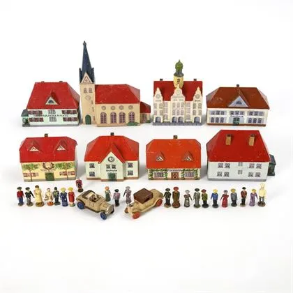 Petite ville, 2 voitures et figures. Erzgebirge