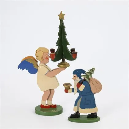 2 figurines plates en bois. Erzgebirge