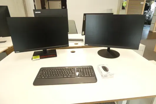 Tech set