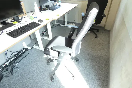 Bürostuhl
