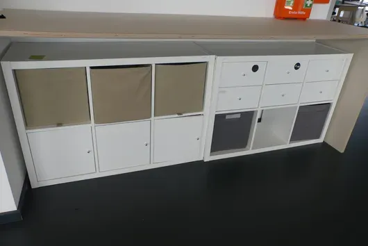 2x Komoda s vložkami