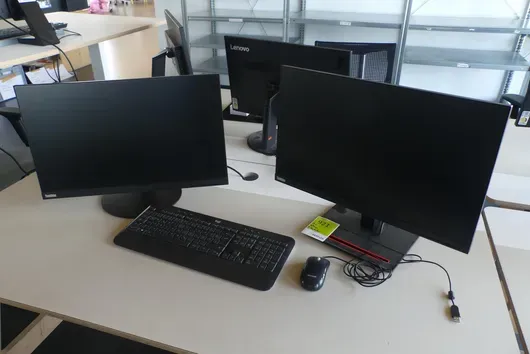 Tech set, 4 pieces