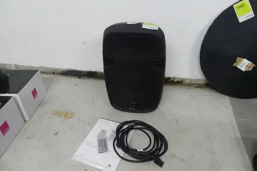 BEHRINGER PK110A głośnik