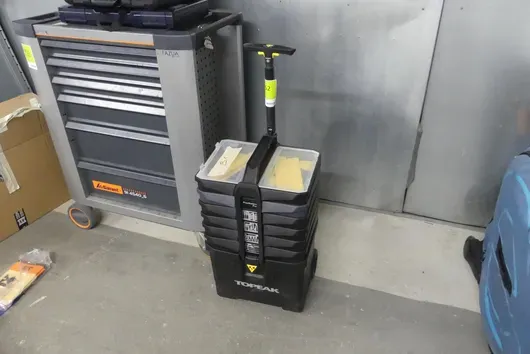 Chariot d'outils TOPEAK PrepStation Pro équipé