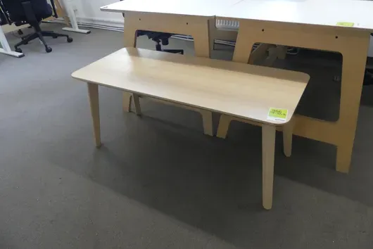 Beistelltisch