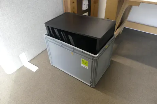 11x LENOVO T24i-10 without stands