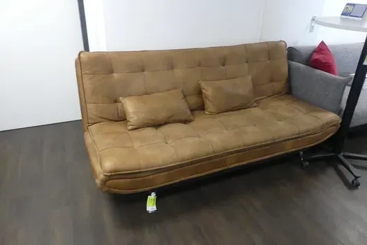 Sofa met 2 kussens