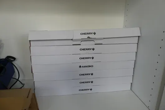 7x Clavier CHERRY DC 2000