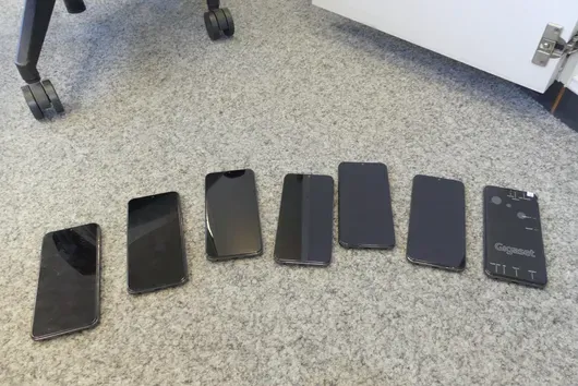 7x SAMSUNG Xcover 7, sans accessoires