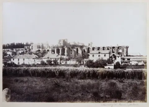 Lot – 101 photographies, principalement de Rome, Naples et