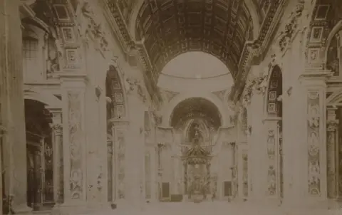 Roma. – (Deckeltitel)