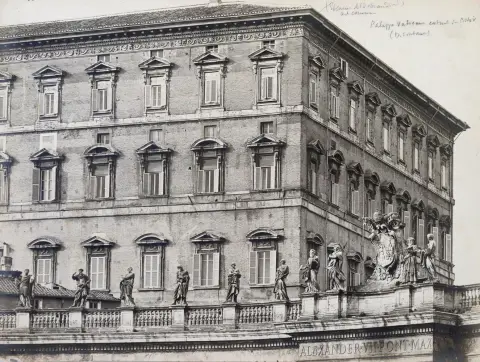 Vatican. – 6 photographies vues intérieures et fresques