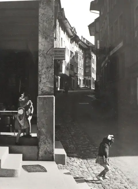 Sammlung – von 160 historischen Photographien u