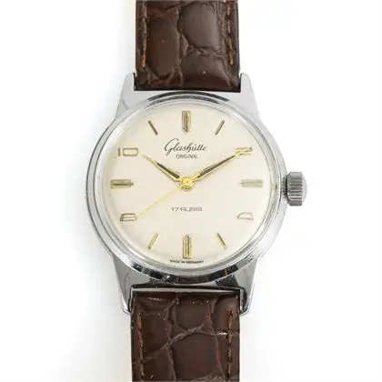 Náramkové hodinky "Glashütte Original".. Glashütte Original, Glashütte i/SA