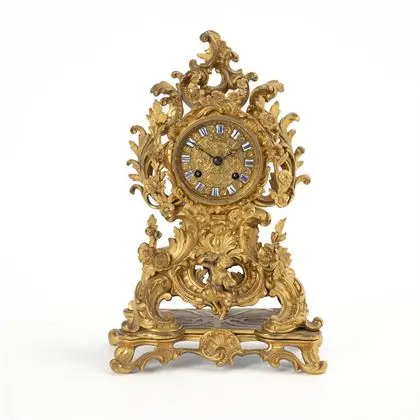 Pendule néo-rococo française