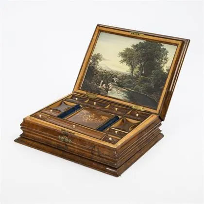 Coffret Biedermeier de grande qualité