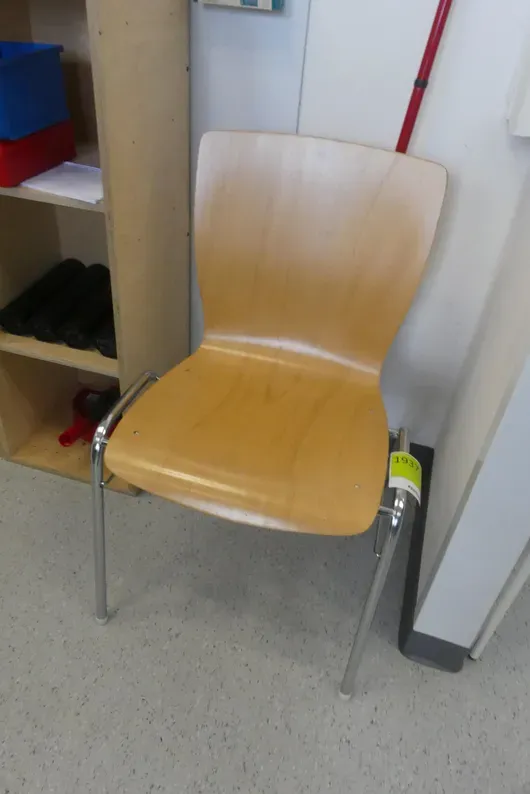 Chaise visiteur