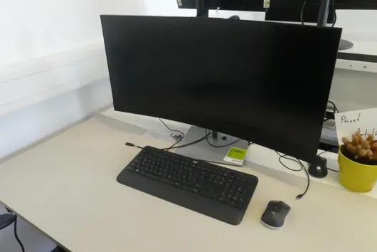 Technikset, 3-teilig