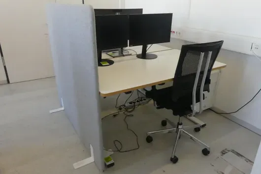 2x Arbeitsplatzset