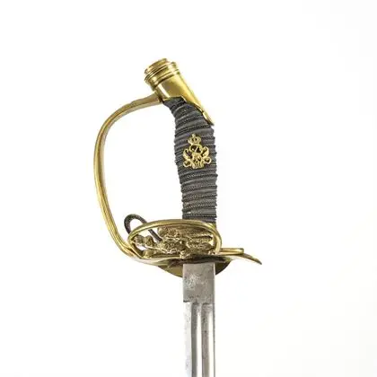 Épée d'officier d'infanterie (IOD) 89 avec fourreau clair