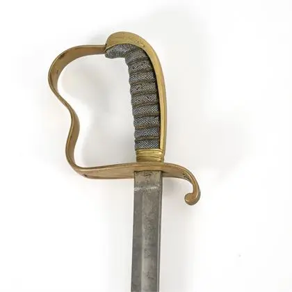 Szpada z ukoronowanym monogramem "JS"