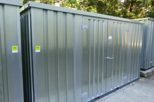 Schnellbaucontainer, ohne Inhalt