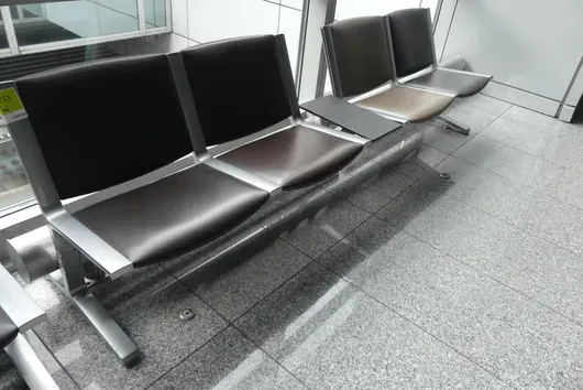 Banc d'aéroport Kusch&Co, 4 places