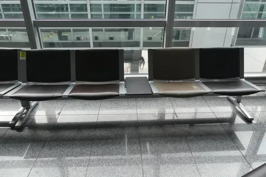 Banc d'aéroport Kusch&Co, 4 places