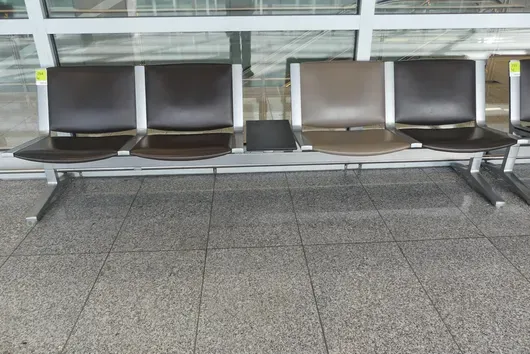 Kusch&Co airport bench, 4 seats