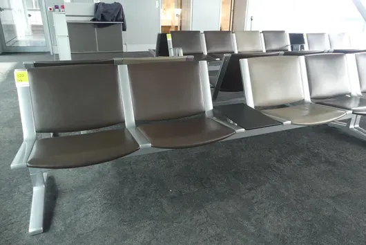Banc d'aéroport Kusch&Co, 2x 4 places