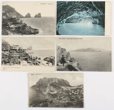 Capri. – 7 cartes postales et 3 mini livres souvenirs avec 20 vues de Capri, Pompéi et Sorrente
