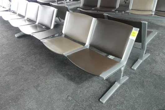 Banc d'aéroport Kusch&Co, 2x 4 places