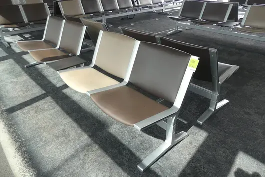 Banc d'aéroport Kusch&Co, 2x 4 places