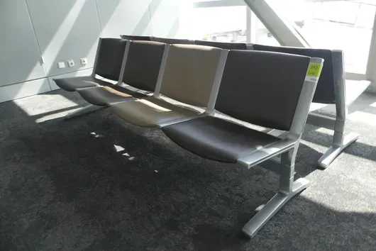 Banc d'aéroport Kusch&Co, 2x 4 places