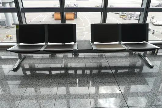 Banc d'aéroport Kusch&Co, 4 places