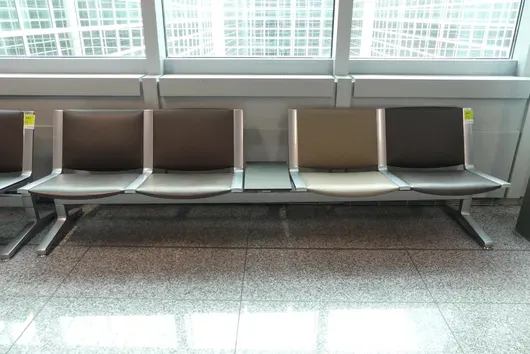 Banc d'aéroport Kusch&Co, 4 places