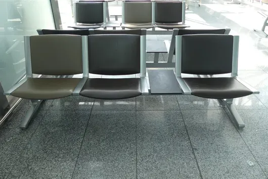 Banc d'aéroport Kusch&Co, 2x 3 places
