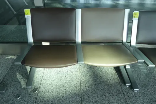 Banc d'aéroport Kusch&Co, 2 places