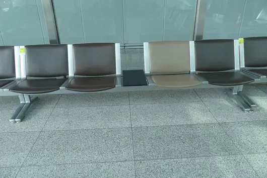 Banc d'aéroport Kusch&Co, 4 places