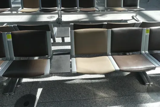 Kusch&Co Flughafenbank, 2x 3 Sitzplätze