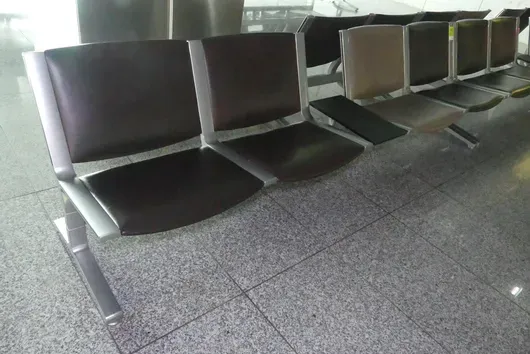 Banc d'aéroport Kusch&Co, 4 places