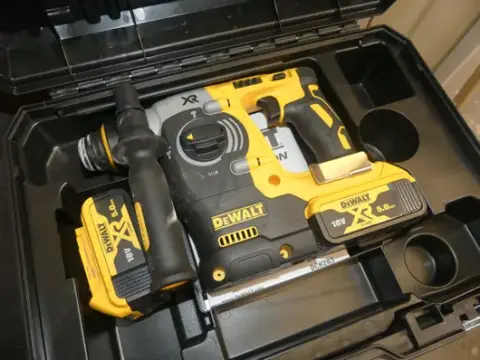 DeWalt XR akku-kombihammer