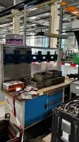 1 workbench Kaiser u. Kraft with back panel and lighting