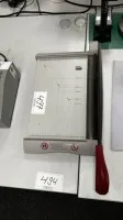 1 massicot à levier Ideal 1133