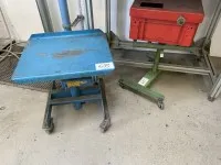 2 chariots de transport d'outils