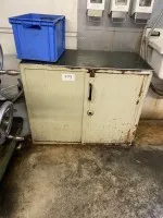 1 metal tool cabinet, low