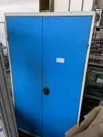 1 metal tool cabinet